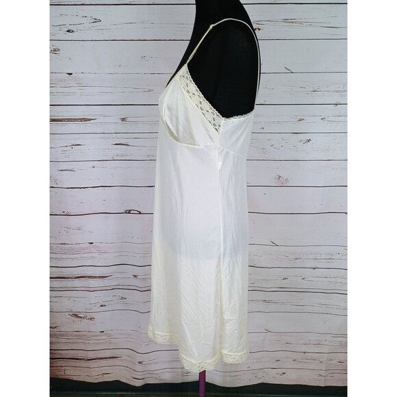 Vanity‎ Fair Off White Size 36/22 Nylon Lace Slip Dress - Picture 4 of 8